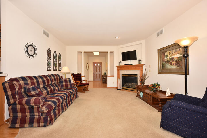 Property Photo: 2436 Caribou Ln WI 53024