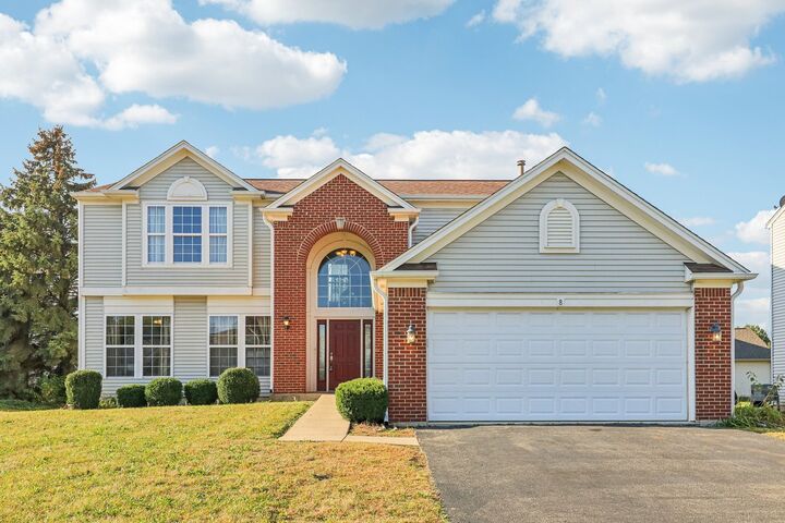 Property Photo: 8 Forsythia Court IL 60490