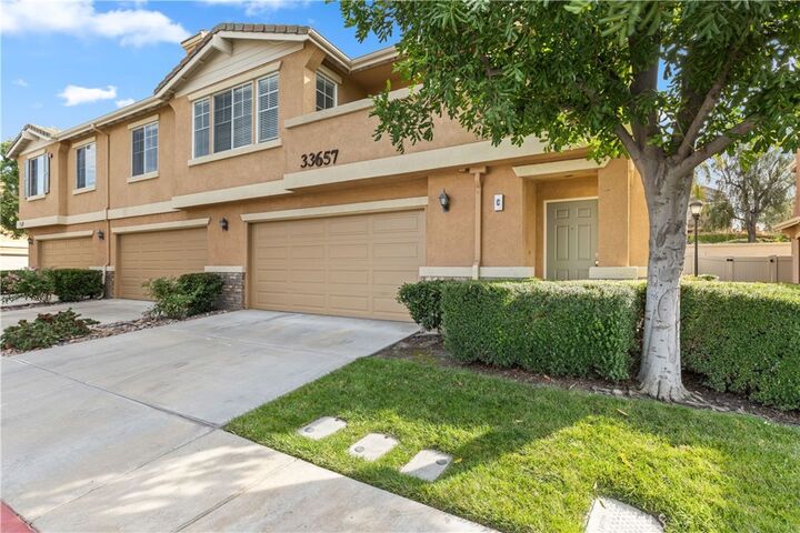 33657 Emerson Way C  Temecula CA 92592 photo