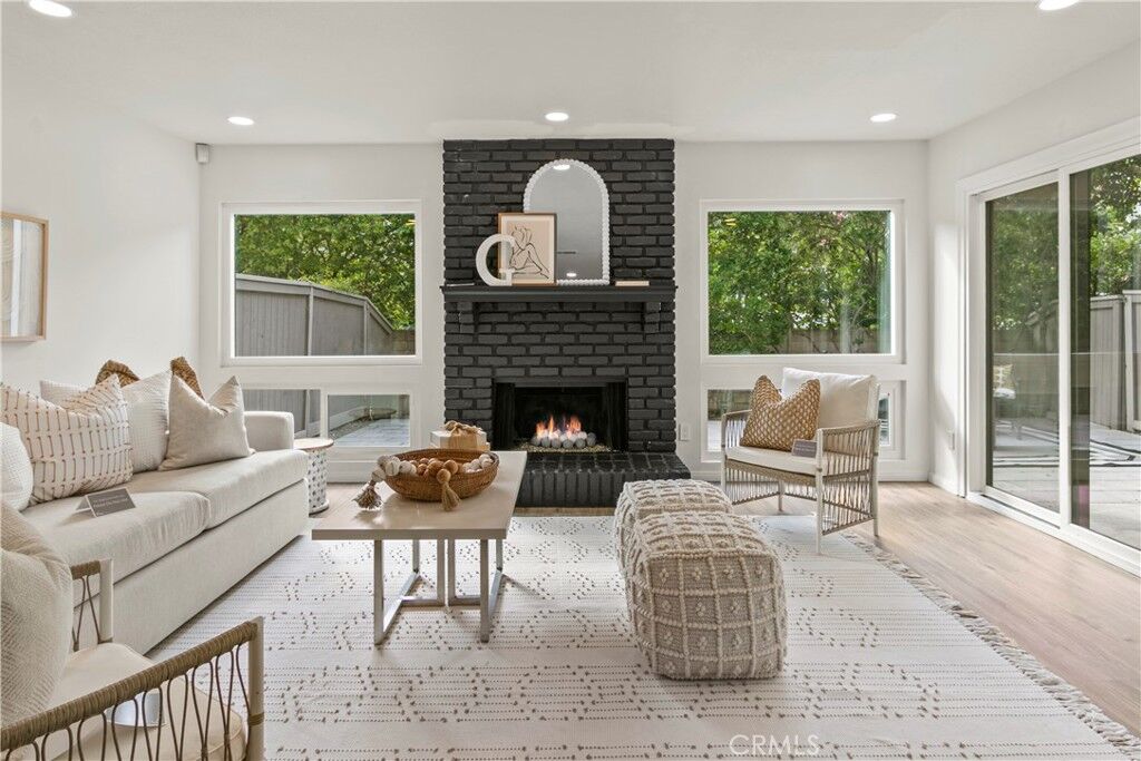 Property Photo:  150 S Stonebrook Drive 2  CA 92869 