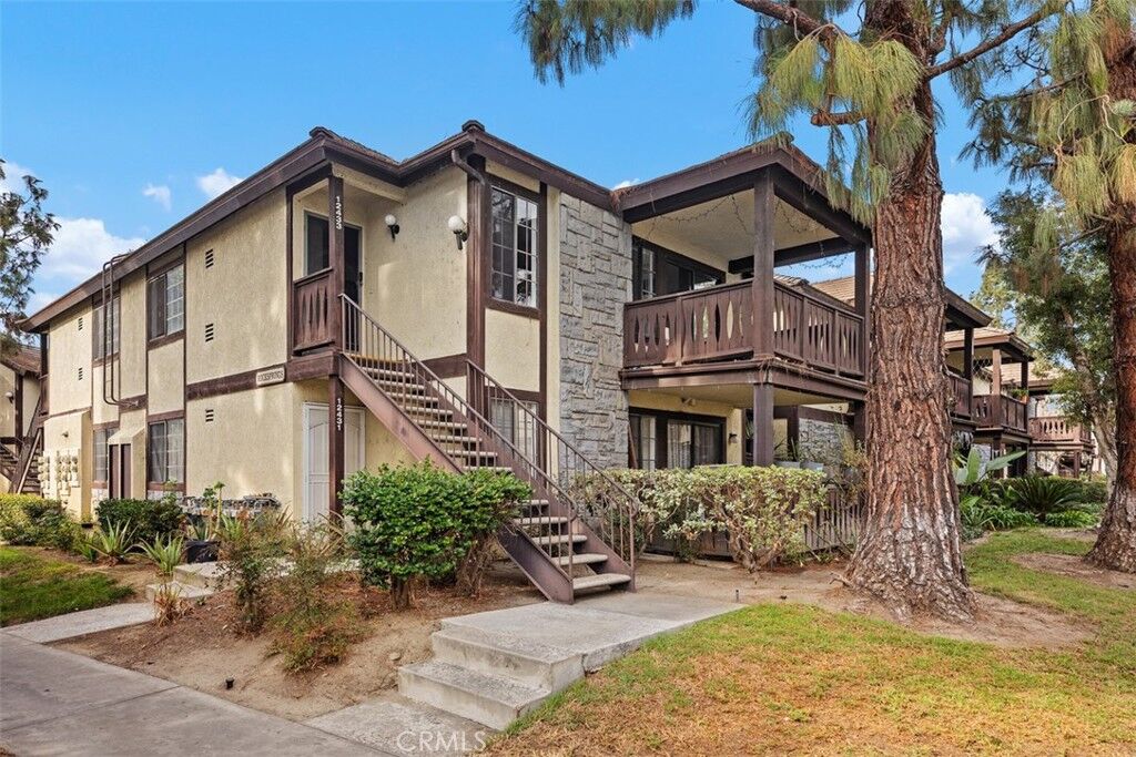 Property Photo:  12433 Rock Springs Court  CA 92843 