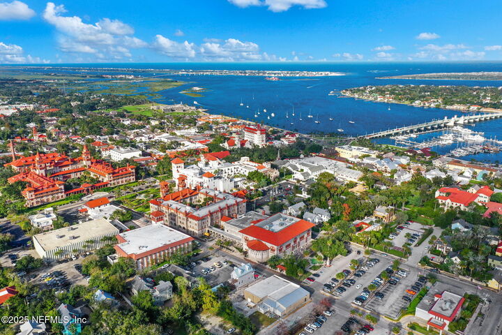 Property Photo:  47 Clipper Court  FL 32080 