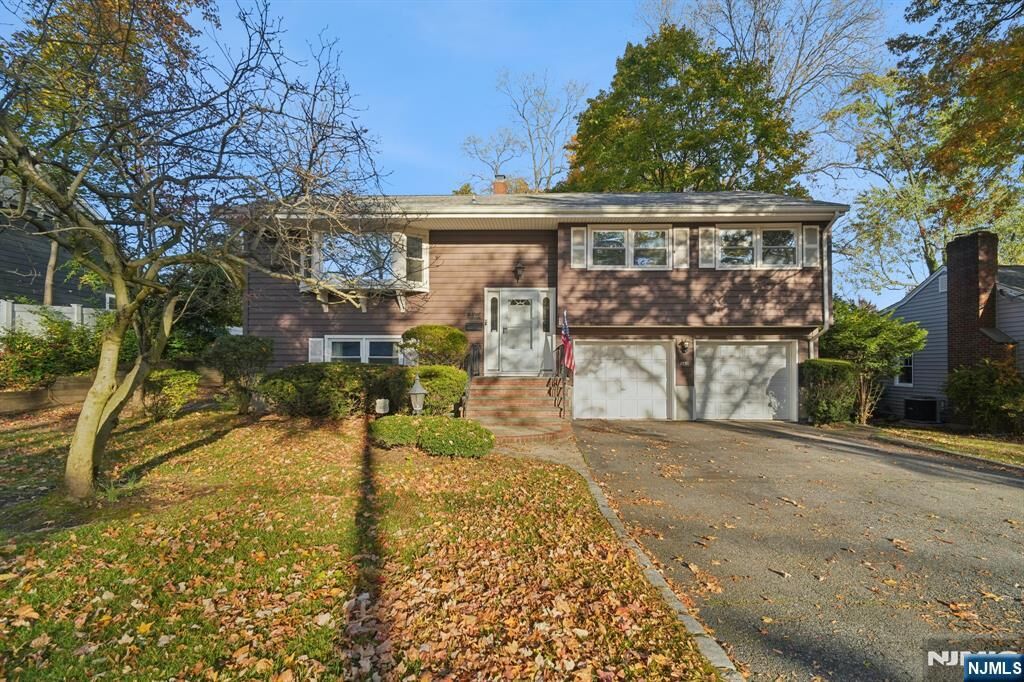 Property Photo: 242 Pinelynn Road NJ 07452