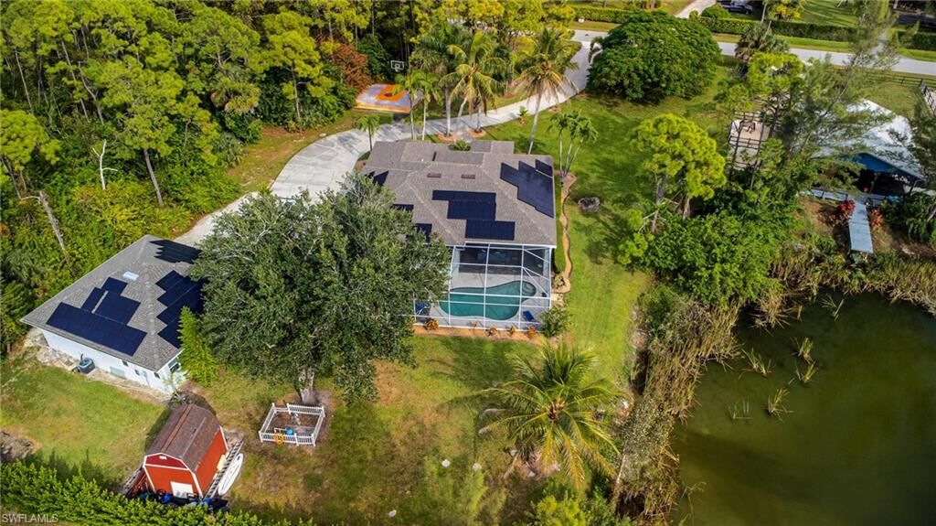 Property Photo:  24410 Golden Eagle Ln  FL 34135 