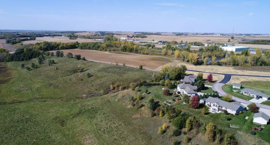 Property Photo: 5xx West Ridge Road MN 56021