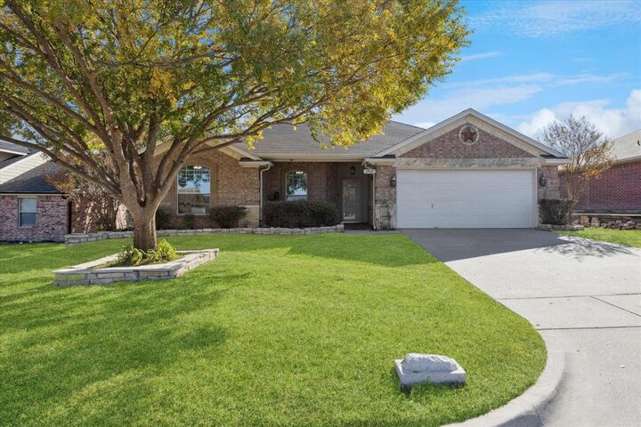 Property Photo:  1917 Windowmere Trail  TX 76085 