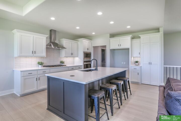 Property Photo:  5714 N 213th Avenue  NE 68022 