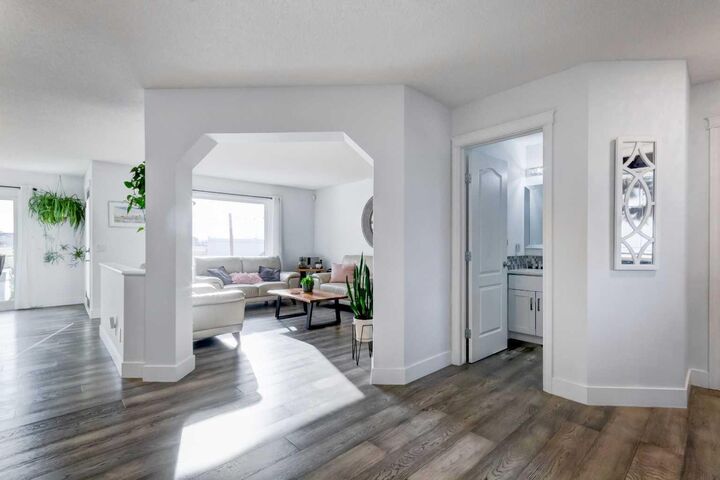 Property Photo: 114 Chapalina Park Crescent SE AB T2X 3S2