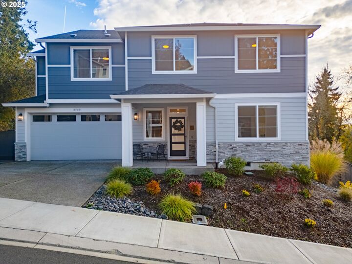 Property Photo:  8588 SW Summit Ct  OR 97225 