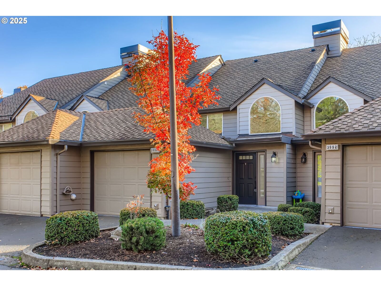 Property Photo:  3990 Carman Dr  OR 97035 