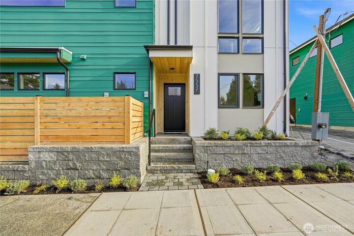 7552  39th Avenue SW  Seattle WA 98126 photo