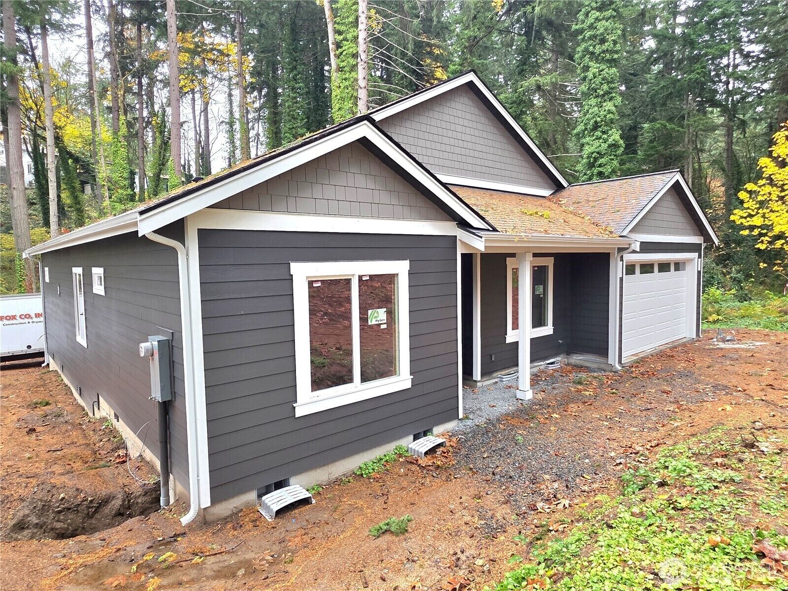 Property Photo:  5009  113th Avenue Ct E  WA 98372 