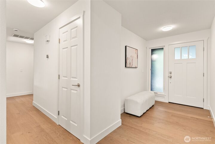 Property Photo: 9109 NE 141st Pl WA 98034