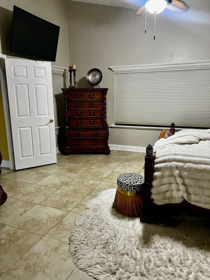 Property Photo: 190 Temple Avenue FL 33436