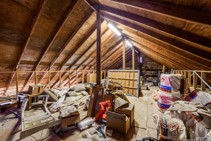 Property Photo: 1259 Forest Trail Drive TX 78003