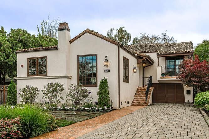 Property Photo: 236 Amherst Avenue CA 94402