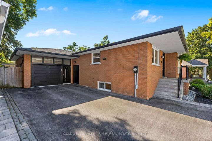 42 Marietta Street  Uxbridge ON L9P 1J5 photo