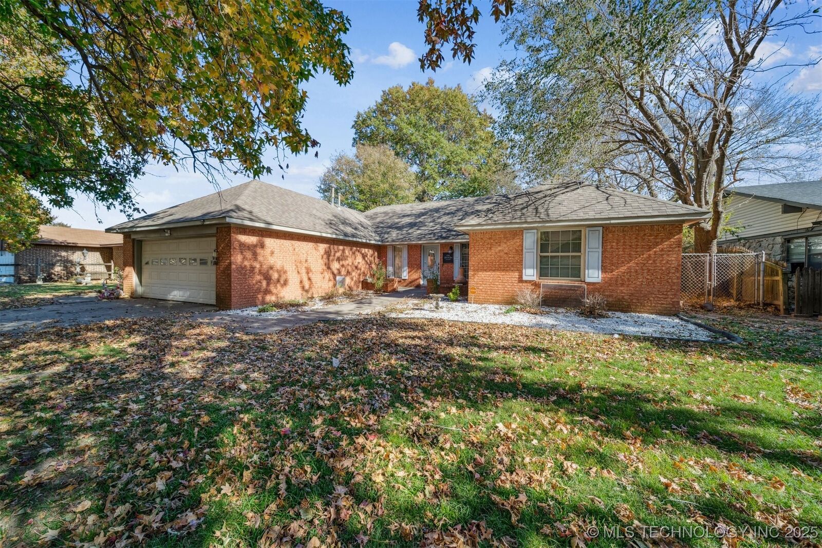 Property Photo:  2702 S 27th Street  OK 74401 