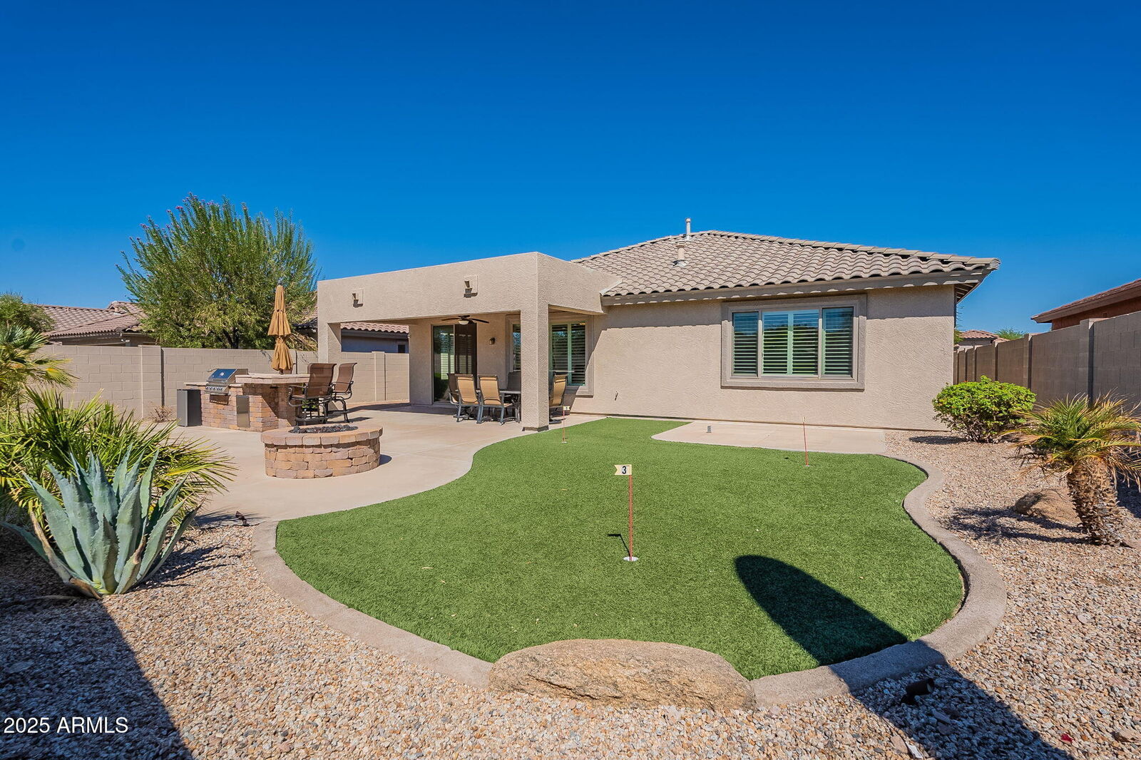 Property Photo: 7527 E Elderberry Way AZ 85118