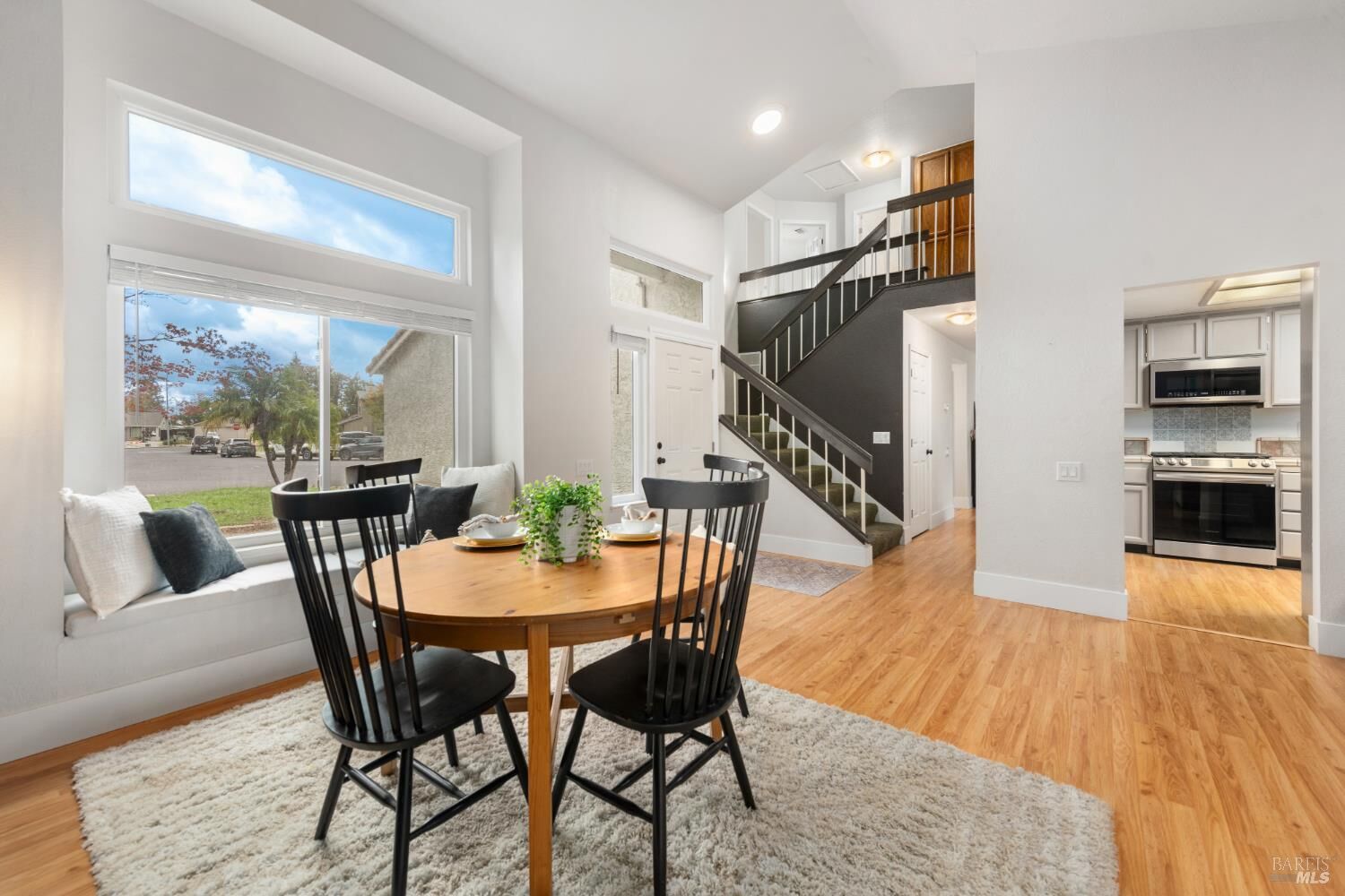 Property Photo: 224 Rosita Court CA 95687