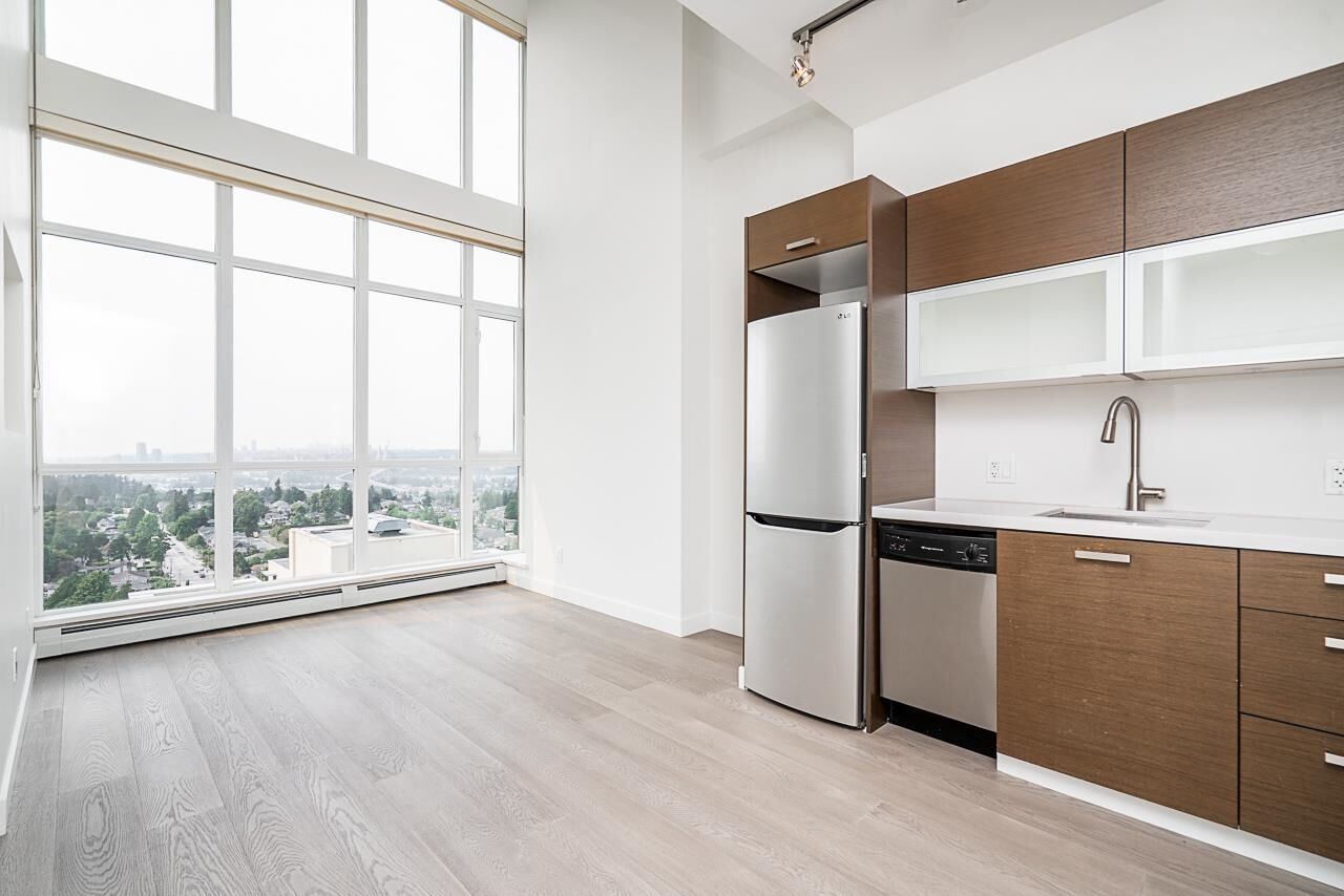 Property Photo: 10777 University Drive 2507 BC V3T 0E6