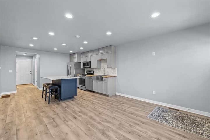 Property Photo: 611-613 Elm Avenue MT 59044