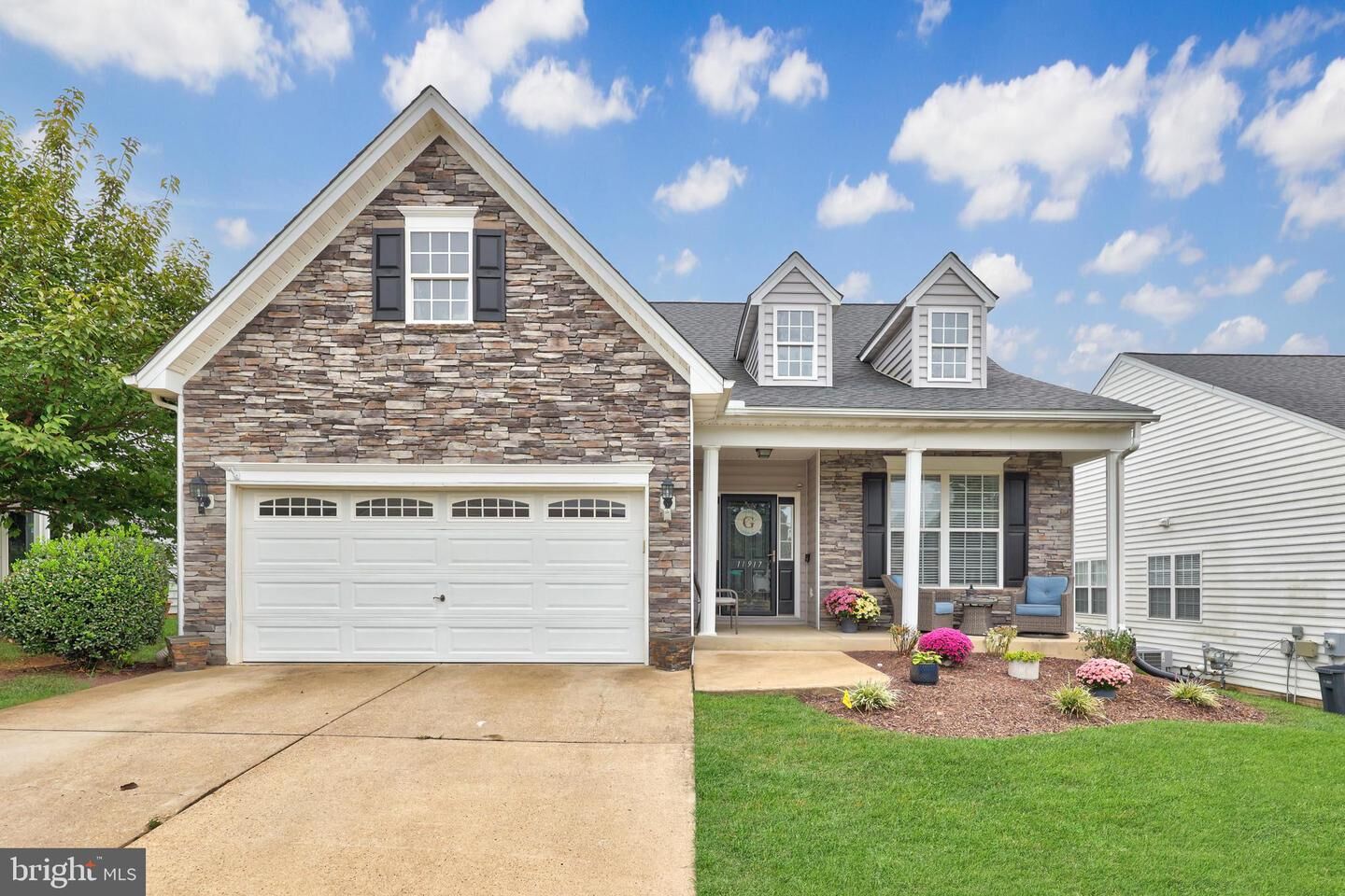 Property Photo: 11917 Legacy Woods Drive VA 22407