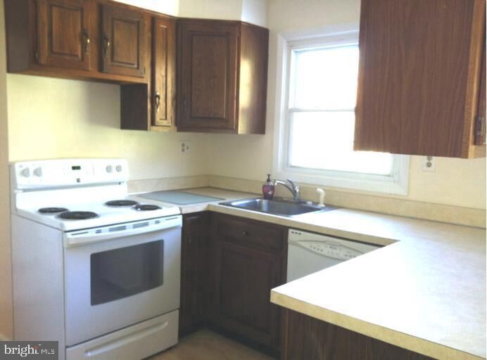 Property Photo: 12510 Kavanaugh Lane MD 20715