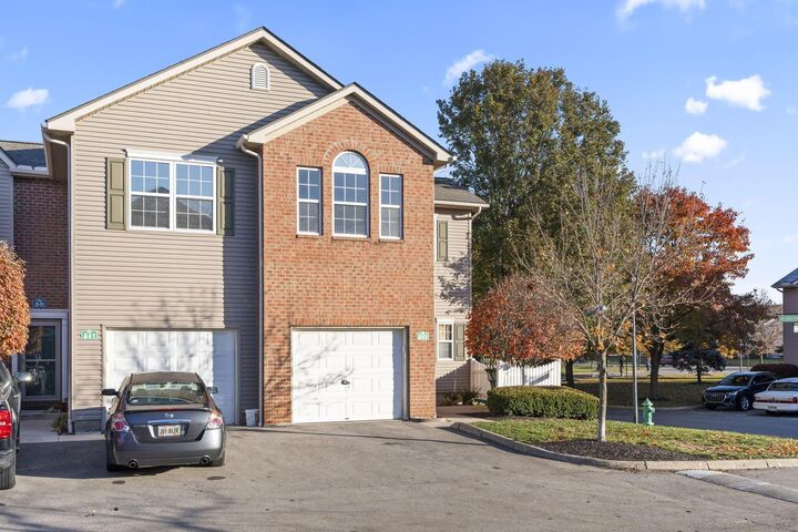 Property Photo: 843 Mystic Pointe Drive OH 43035