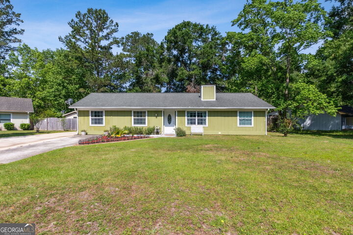 Property Photo: 114 Pineneedle Court GA 31548