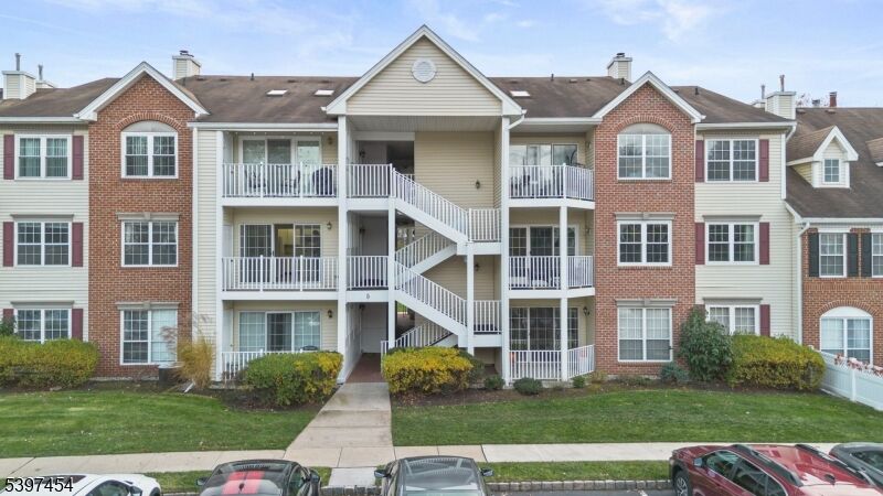 Property Photo:  511 Red Crest Ln  NJ 08876 