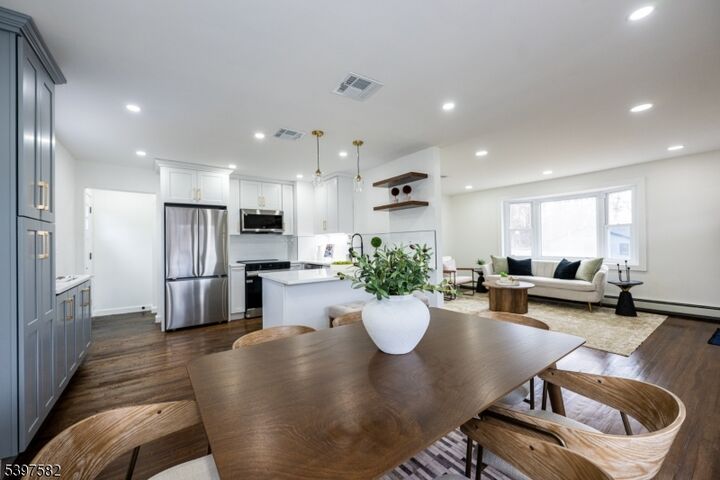 Property Photo:  4 Lloyd Ave  NJ 07874 