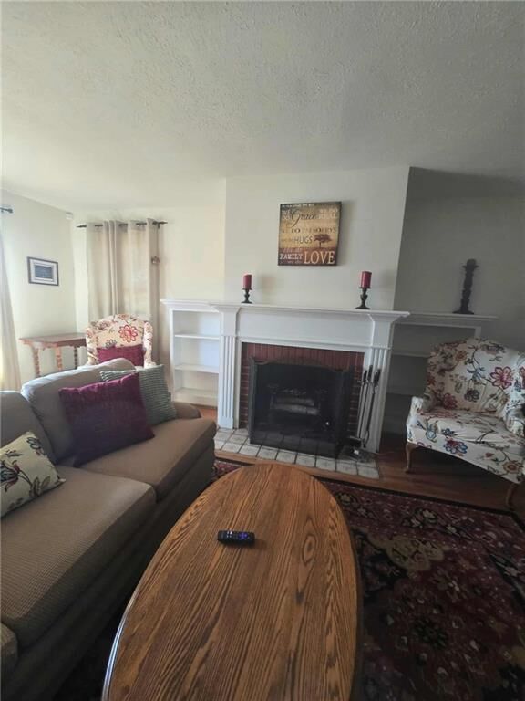 Property Photo: 2725 Edmond Street MO 64501