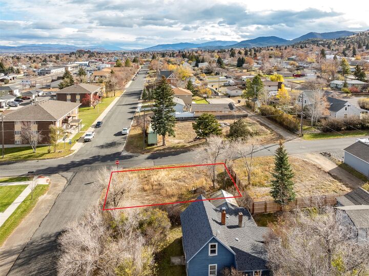 Property Photo:  1801 Cannon Street  MT 59601 