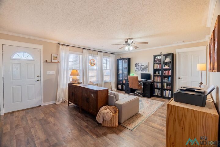 Property Photo: 708 Curry Road S Street NM 88101