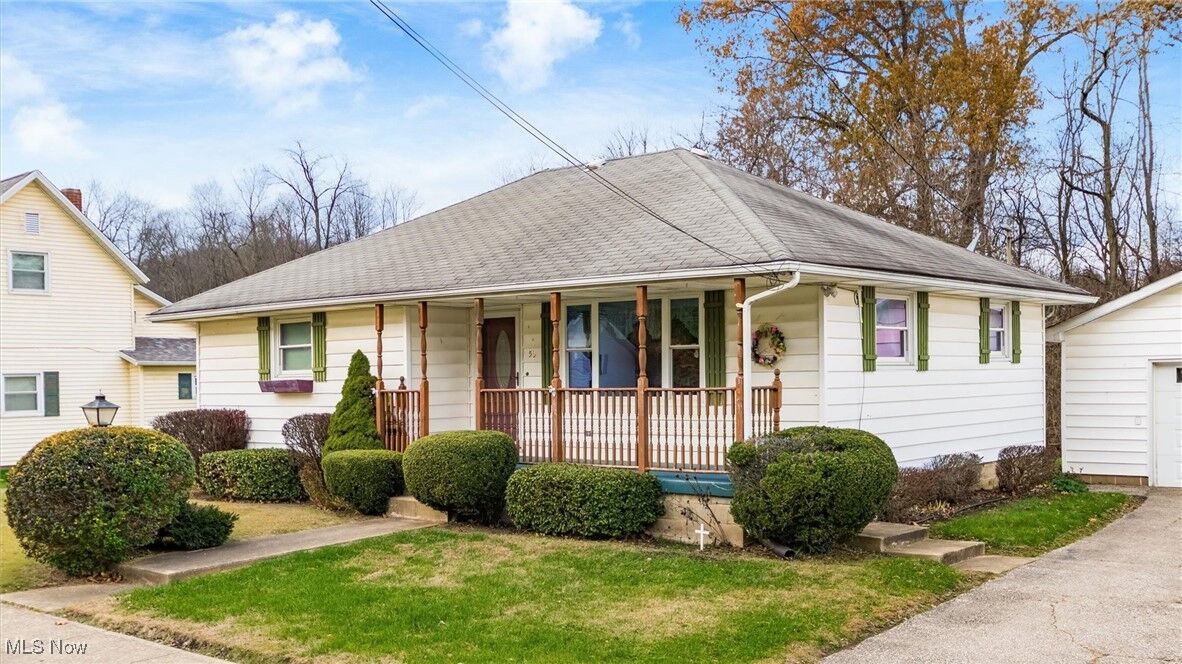 Property Photo:  53 W Dave Longaberger Avenue  OH 43821 