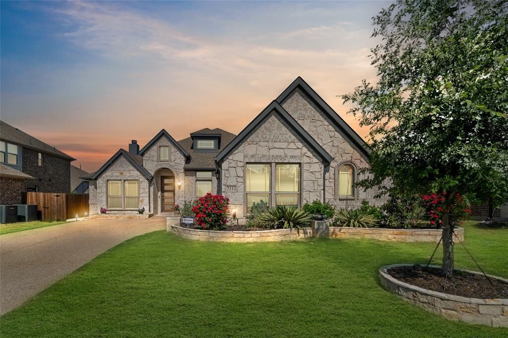 Property Photo: 2111 Ranchwood Drive TX 75454