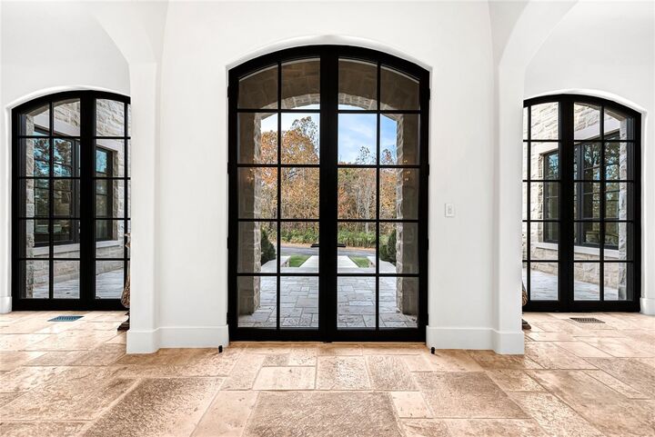 Property Photo: 5043 Delilah Lane AR 72704