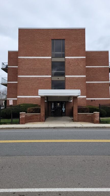 Property Photo: 145 Pleasant St 408A MA 01752