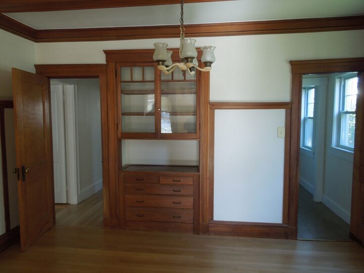 Property Photo: 11 Clyde Road 11 MA 02472