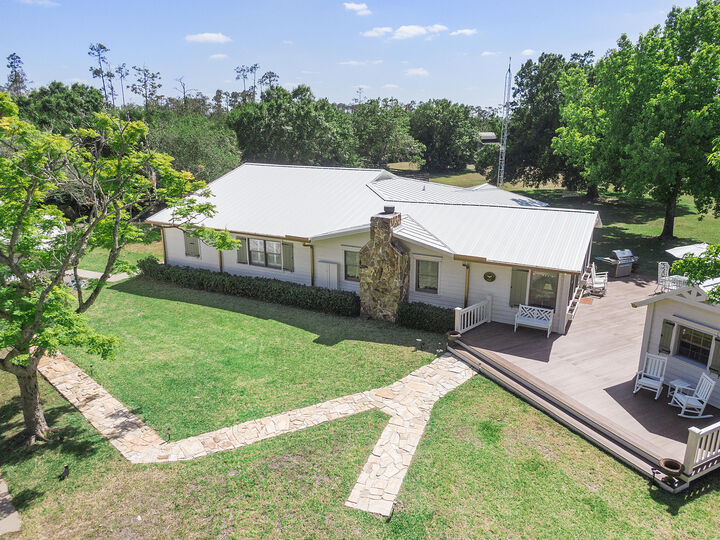 Property Photo: 32801 US Highway 441 64 FL 34972