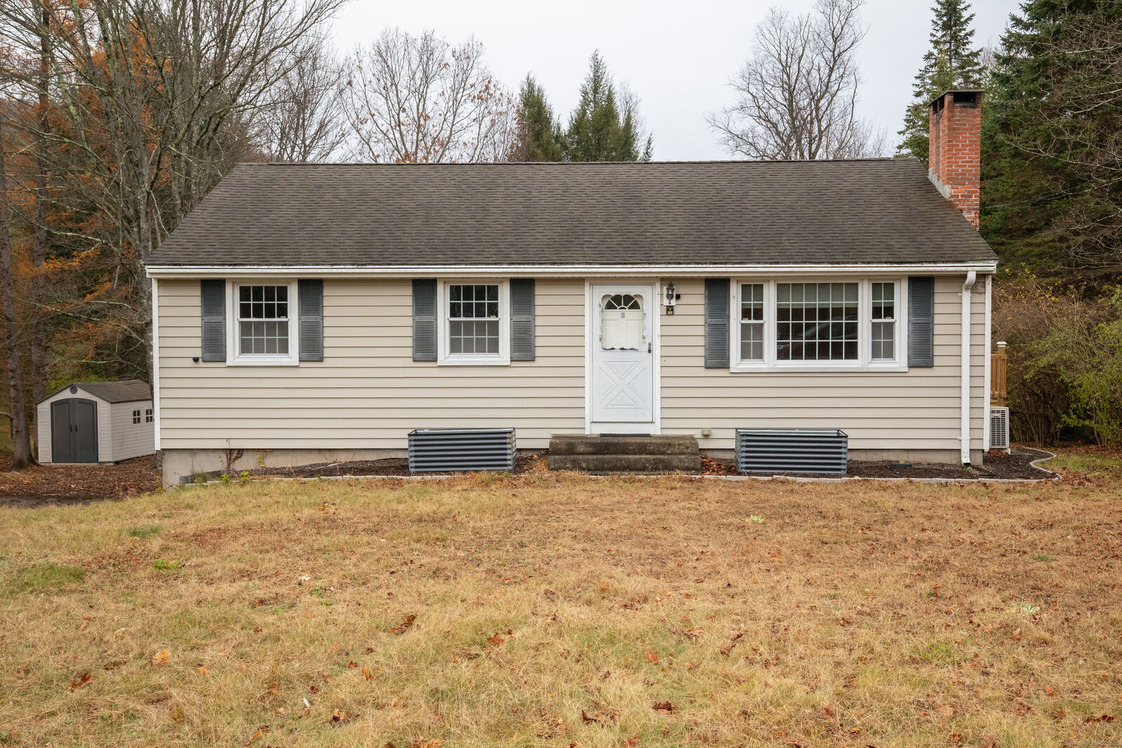 Property Photo:  21 Kellogg Road  CT 06057 