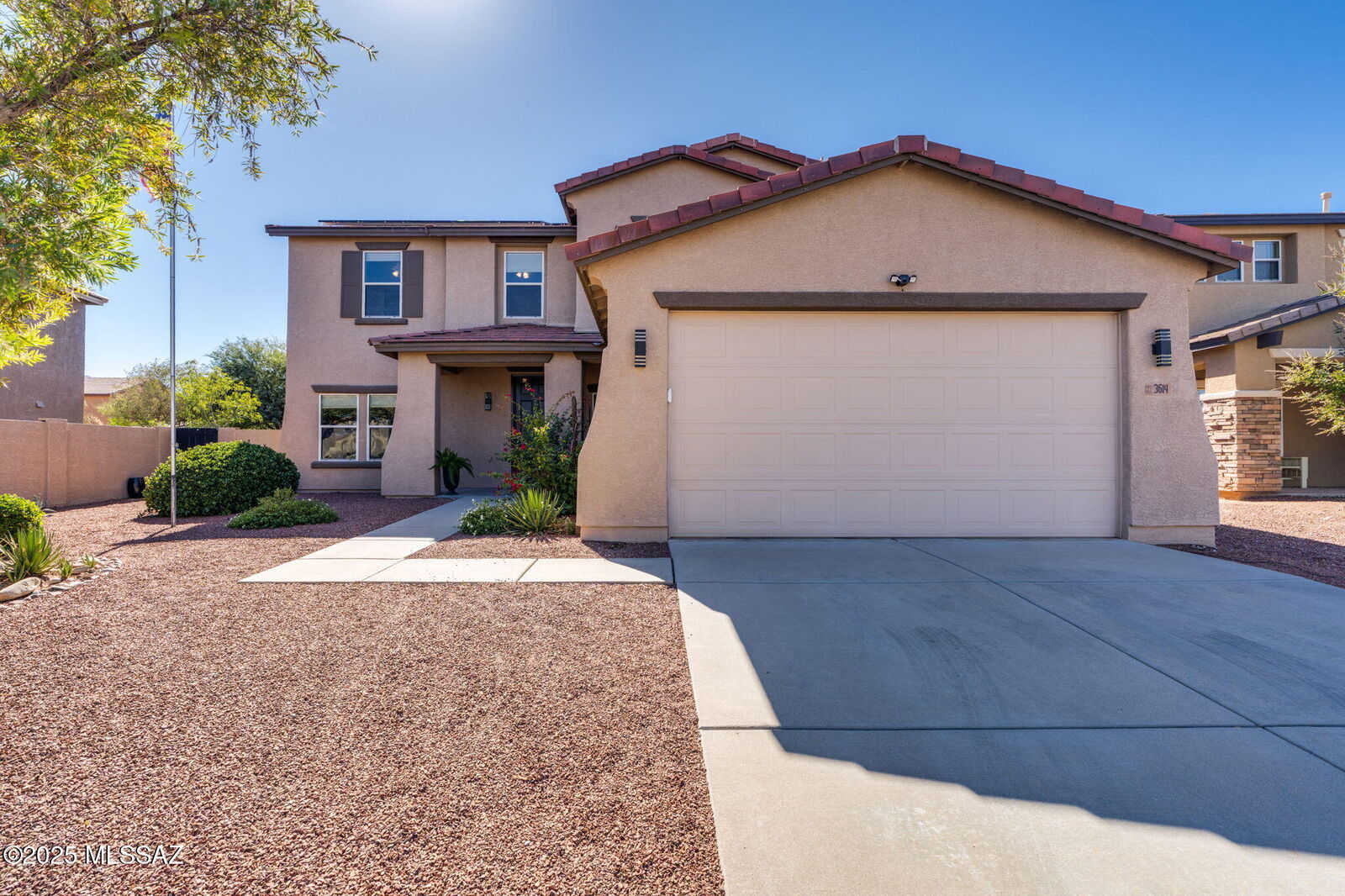 Property Photo: 3614 E Canter Road AZ 85739