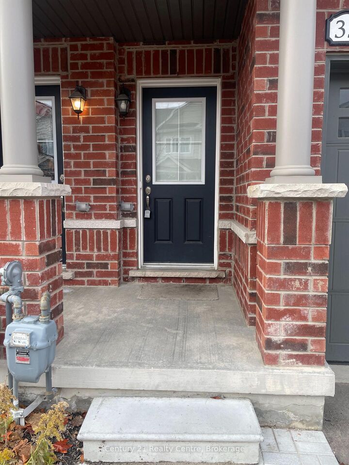 Photo de la propriété: 33 Brixham Lane ON L7A 5K2