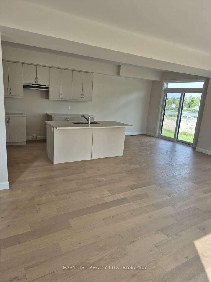 Property Photo: 244 O'Neil Street ON K9K 0H1