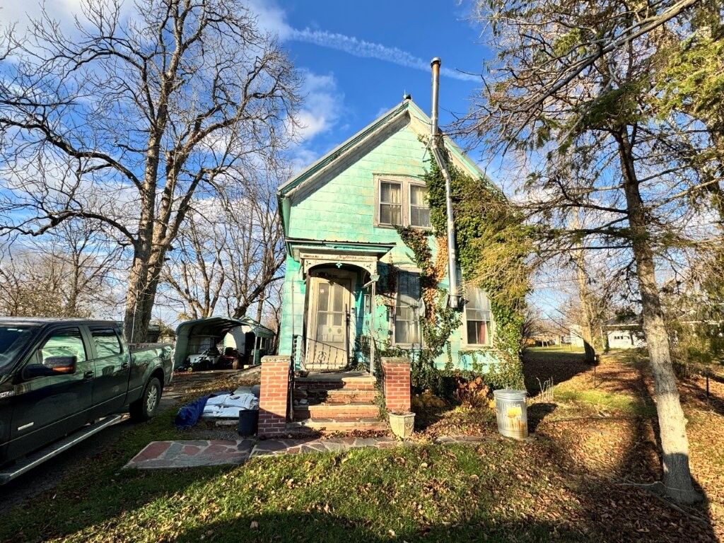 Property Photo:  1949 Seneca Street  NY 14541 