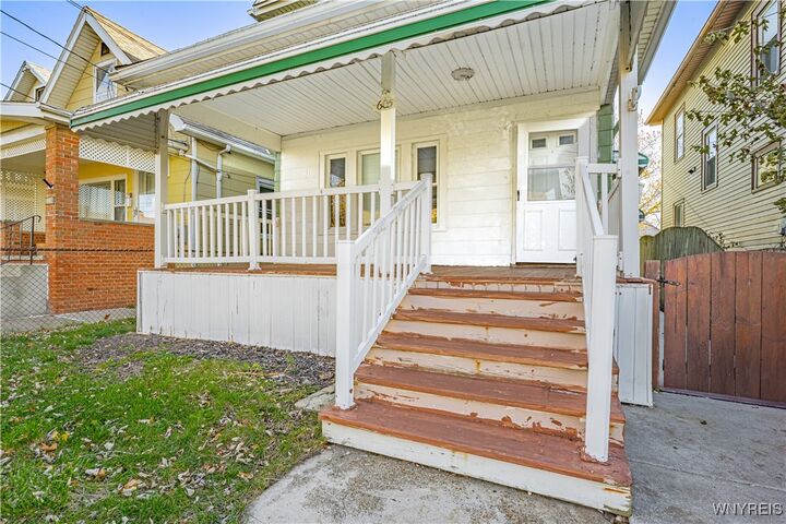 Property Photo: 605 29th Street NY 14301