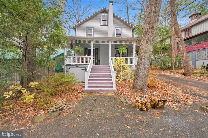 Property Photo:  609 6th St  PA 17064 