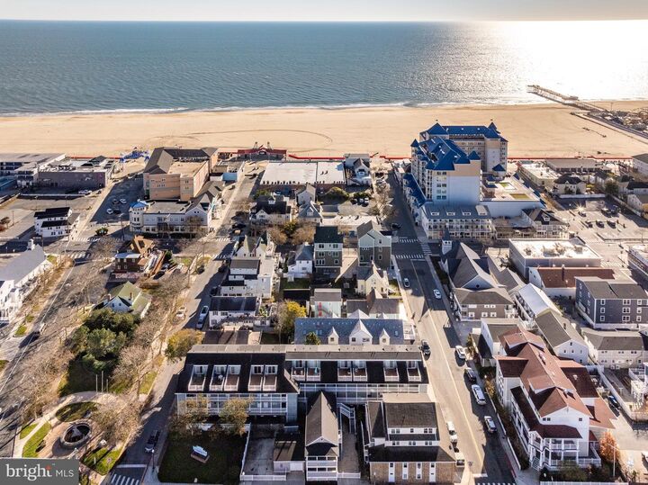 Property Photo:  106 Talbot Street 201  MD 21842 