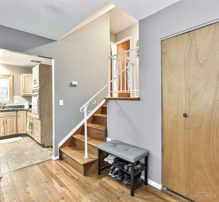 Property Photo:  5059 Grossepointe Lane  OH 45238 